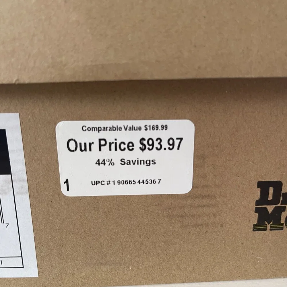 NIB Dr. Martens 2976 Softy T White Pull On Leather Chelsea Boots Women’s Size 7